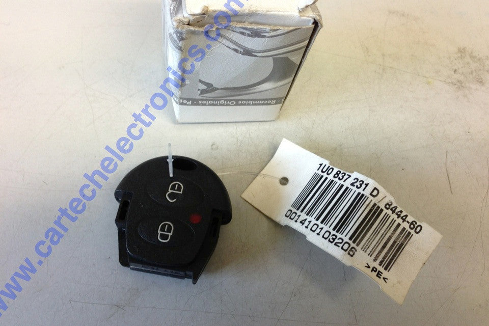 Skoda Octavia Round 2 Button Remote 1U0837231D 1U0 837 231 D