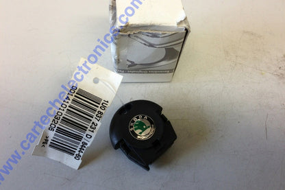 Skoda Octavia Round 2 Button Remote 1U0837231D 1U0 837 231 D